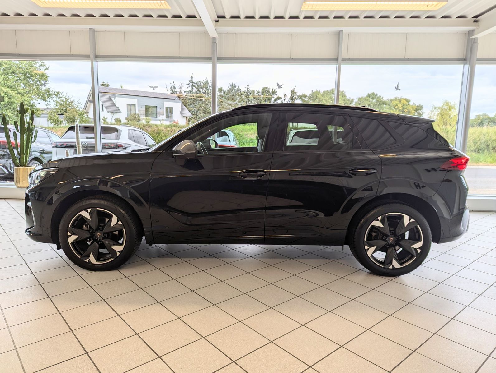 CUPRA Terramar 1.5 eTSI Dinamica Edge-Paket HUD 19" - Image 4