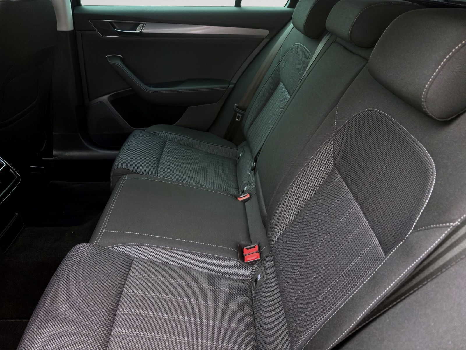 Skoda Superb - Bild 16