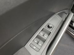 SKODA Fabia Selection PDC RFK CarPlay 5Jahre Garantie*