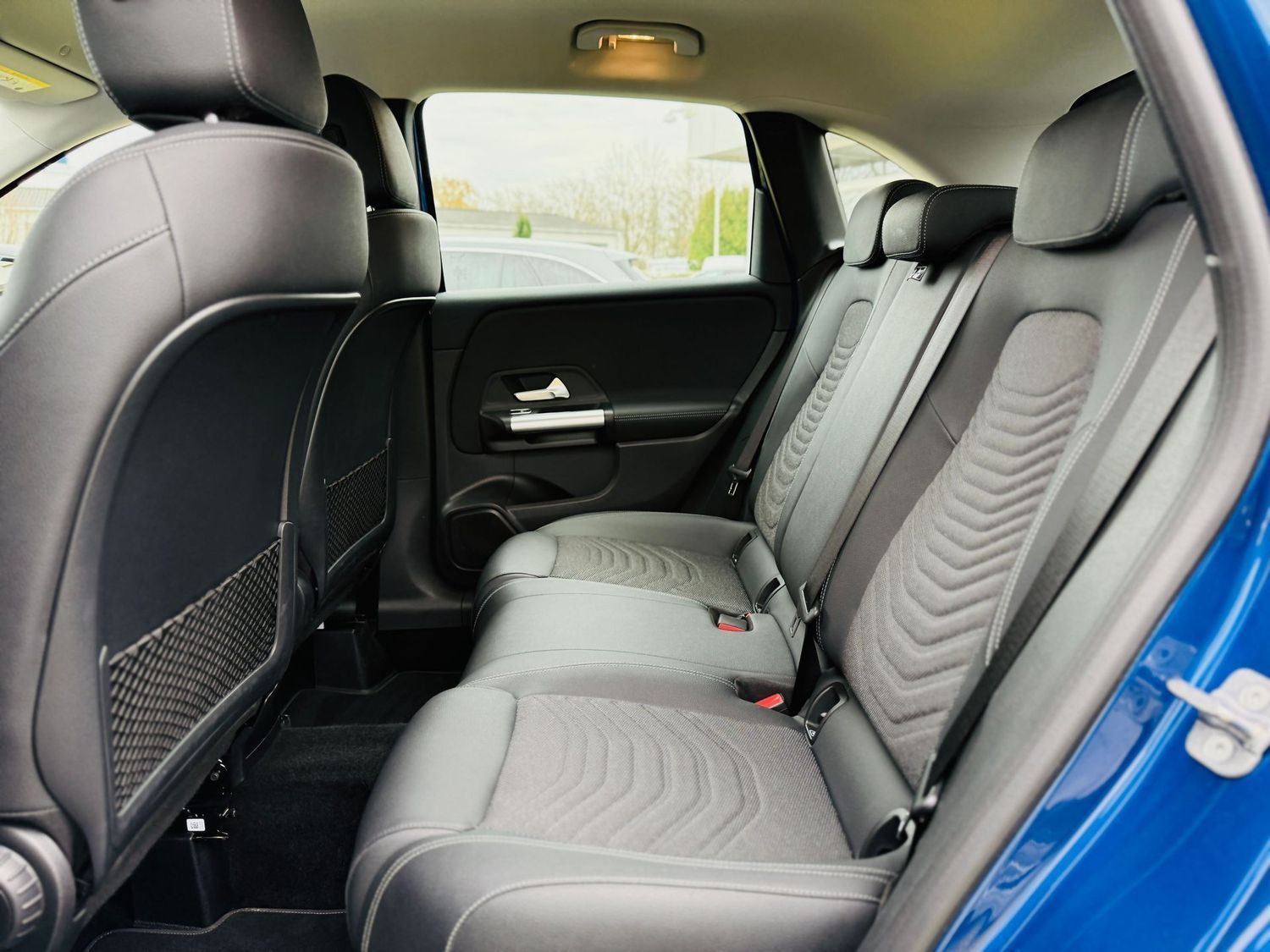 Fahrzeugabbildung Mercedes-Benz B 200 PROGRESSIVE, Winter, LED, Navi, PTS, RFK,