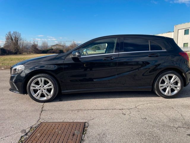 Mercedes-Benz Mercedes-benz A 180 A 180 d Automatic Sport