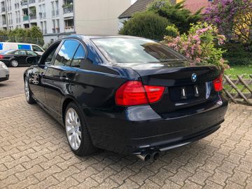BMW 320 - 5
