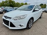 Ford Focus Turnier Titanium 1.6 2.Hand*Leder*Navi - Ford Focus aus 2011: Titanium