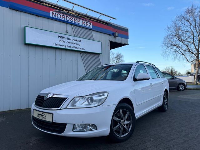 Skoda Octavia Combi Ambiente Automatik F1 PDC MFL