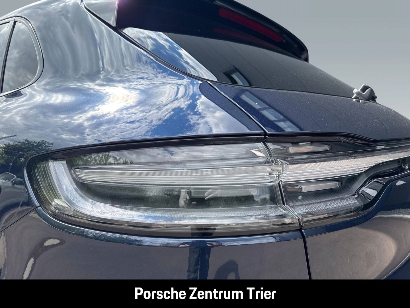 Porsche Macan Turbo Sportabgasanlage Surround-View PASM foto 12