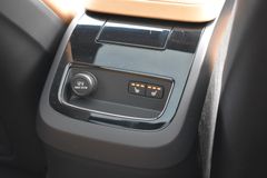 Fahrzeugabbildung Volvo V60 Inscription T8 Plug-In Hybrid AWD*PANO*STHZ