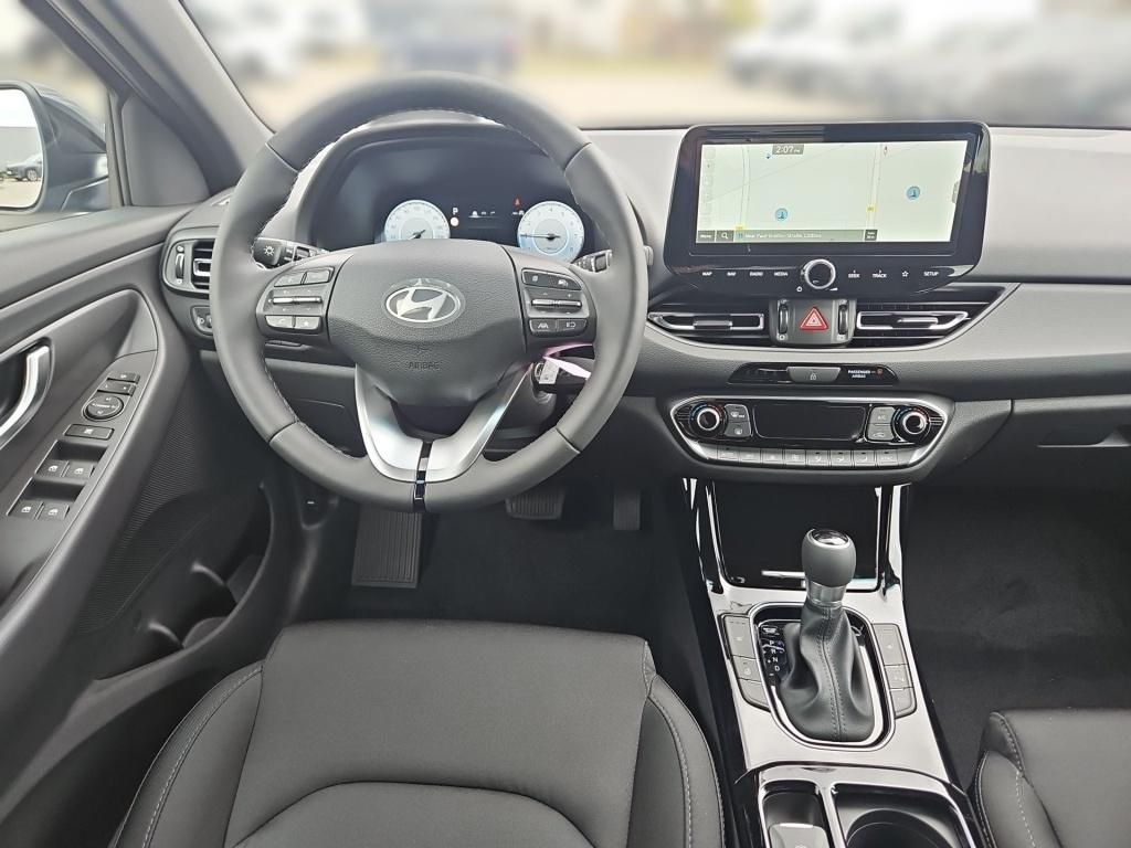 Fahrzeugabbildung Hyundai i30 FL 5-Türer ADVANTAGE 7-DCT 2xKlima SpurH