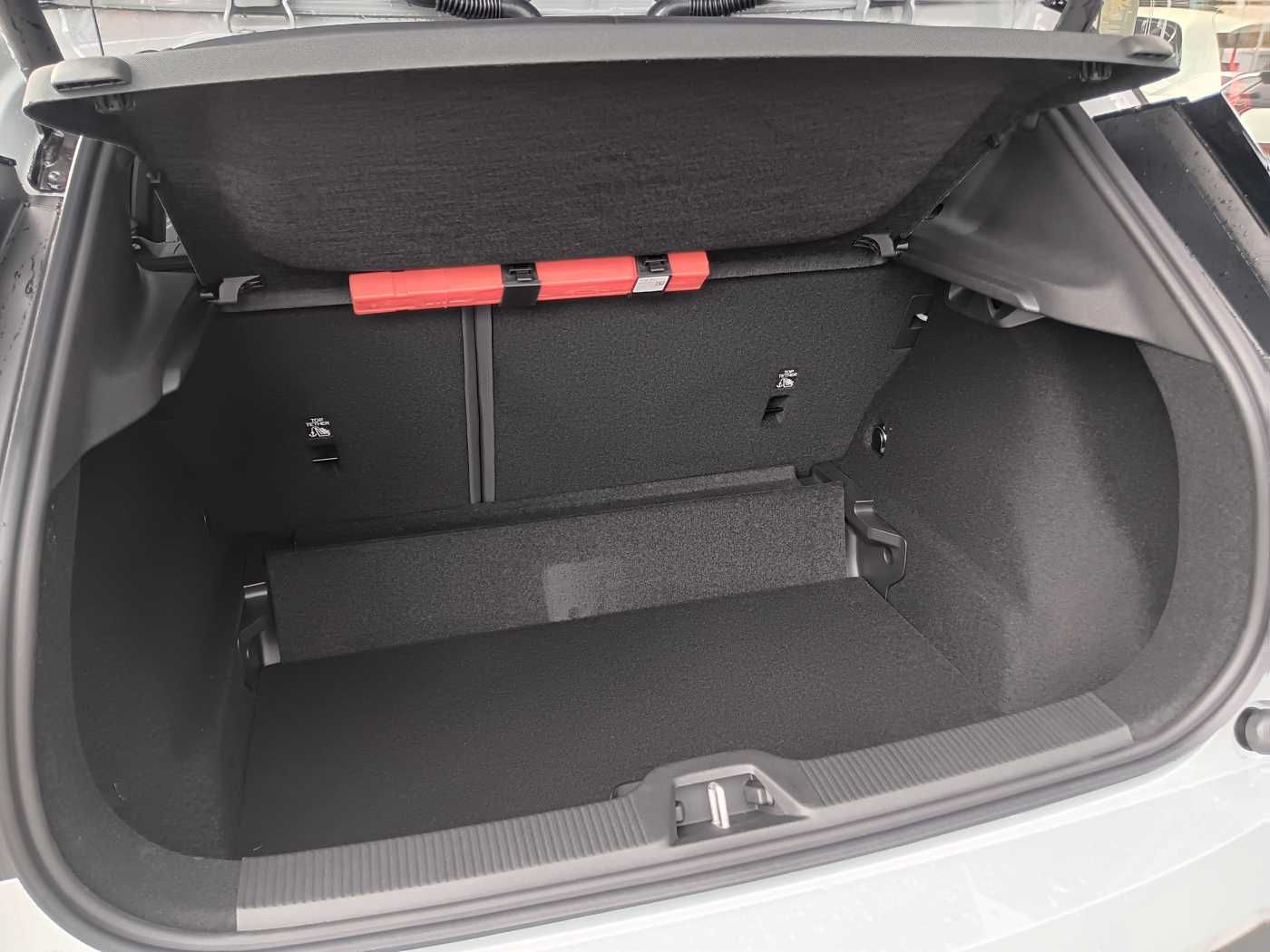 Fahrzeugabbildung Volvo EX30 CrossCountry Twin Performance Ultra