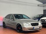 Mercedes-Benz C 180 Kompressor/Leder/Rückfahrkamera - gebrauchte Mercedes-Benz C 180 aus dem Jahr 2002