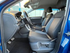 Foto Nummer 9: VW T-Roc