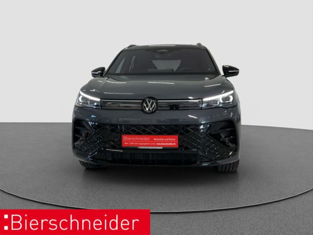 Volkswagen Tiguan 2.0 TDI DSG 4Mo R-Line Black Style 20 AHK imagem 2