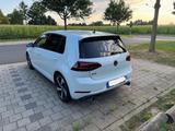 Volkswagen Golf GTI Performance 245 PS | scheckheftgepflegt - Gebrauchtwagen von Privatanbietern mit TÜV