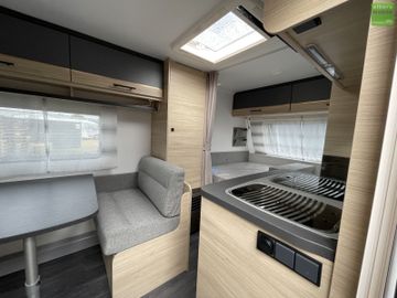 Sterckeman, Easy 390 CP Comfort Bugfenster 1300 kg, Wohnwagen Sterckeman, Easy 390 CP Comfort Bugfenster 1300 kg, Wohnwagen