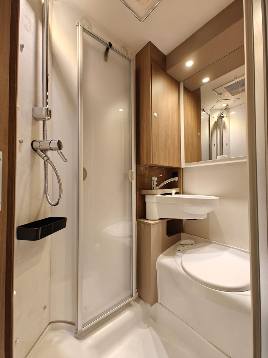 Fahrzeugabbildung Carado T-135 - SAT, TV, 2x Batterie, Solar, Automatik!