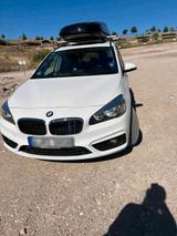 BMW Verkaufe BMW 220d Gran Tourer TÜV  Februar... - BMW 220 in Solingen