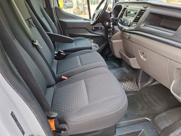 Ford Transit - 11