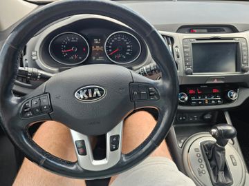 KIA Sportage - 12