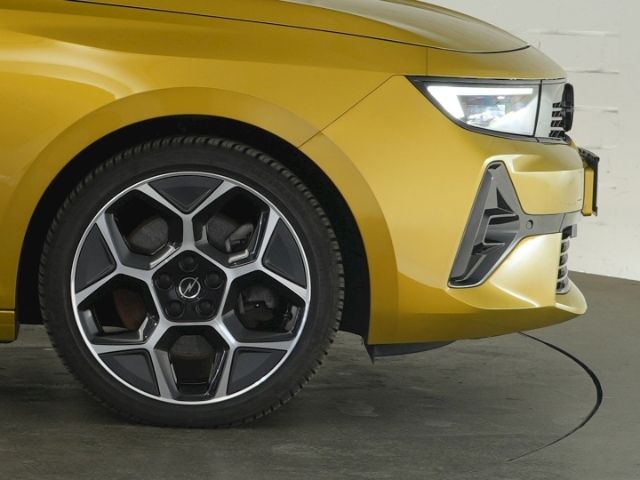 Astra L LIM PHEV ULTIMATE PAKET AT+AHK+NAVI+360