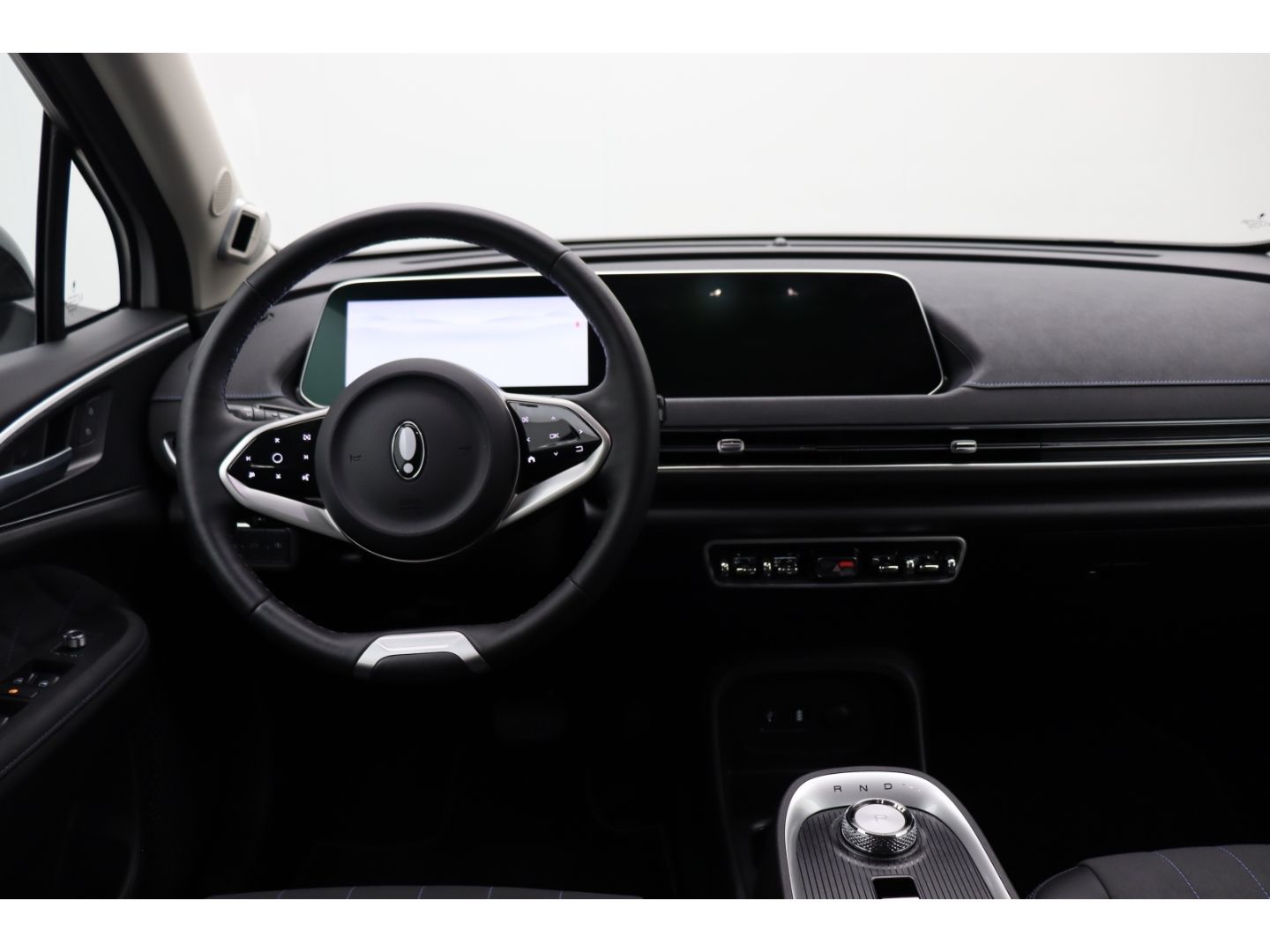Fahrzeugabbildung GWM ORA 03 400 PRO WPF Navi Leder LED ACC Kamera