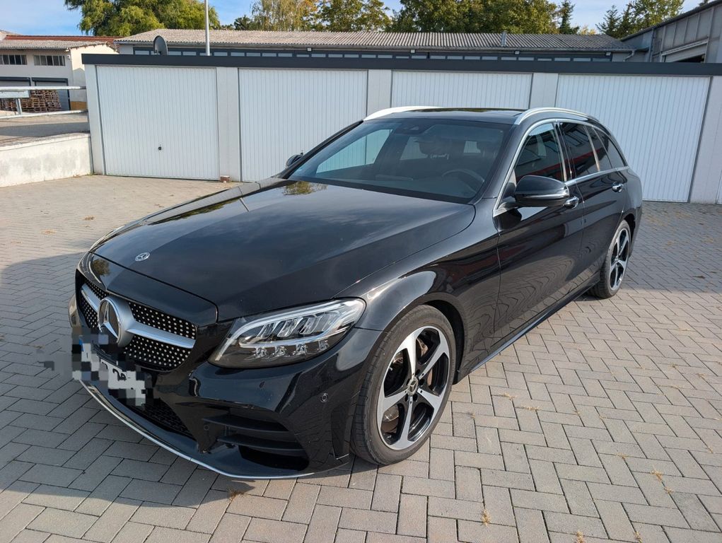 Image of Mercedes-Benz C 300