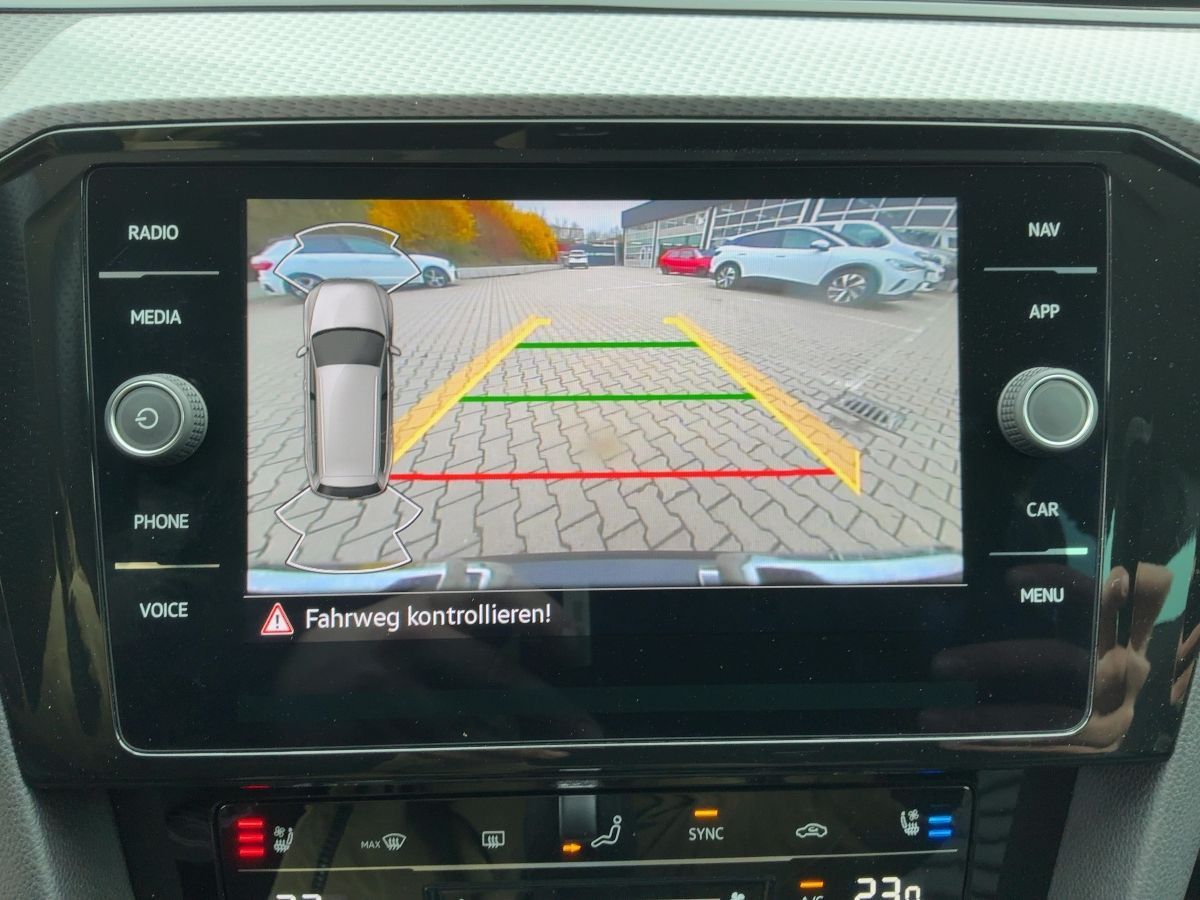 Volkswagen Passat Alltrack - Bild 19