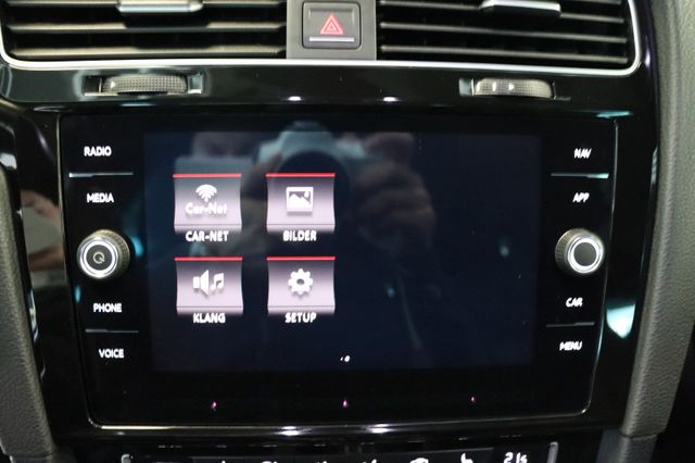 Fahrzeugabbildung Volkswagen Golf VII Lim. GTI BMT/Start-Stopp|LED|ACC|NAVI|