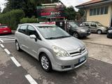 Toyota TOYOTA Corolla Verso 2.0 16V D-4D Sol - Toyota Corolla Verso: D4d