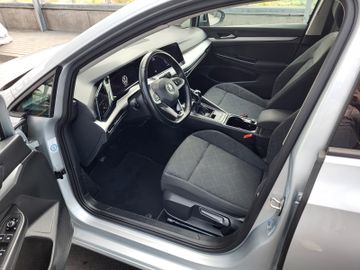 Volkswagen Golf - 10