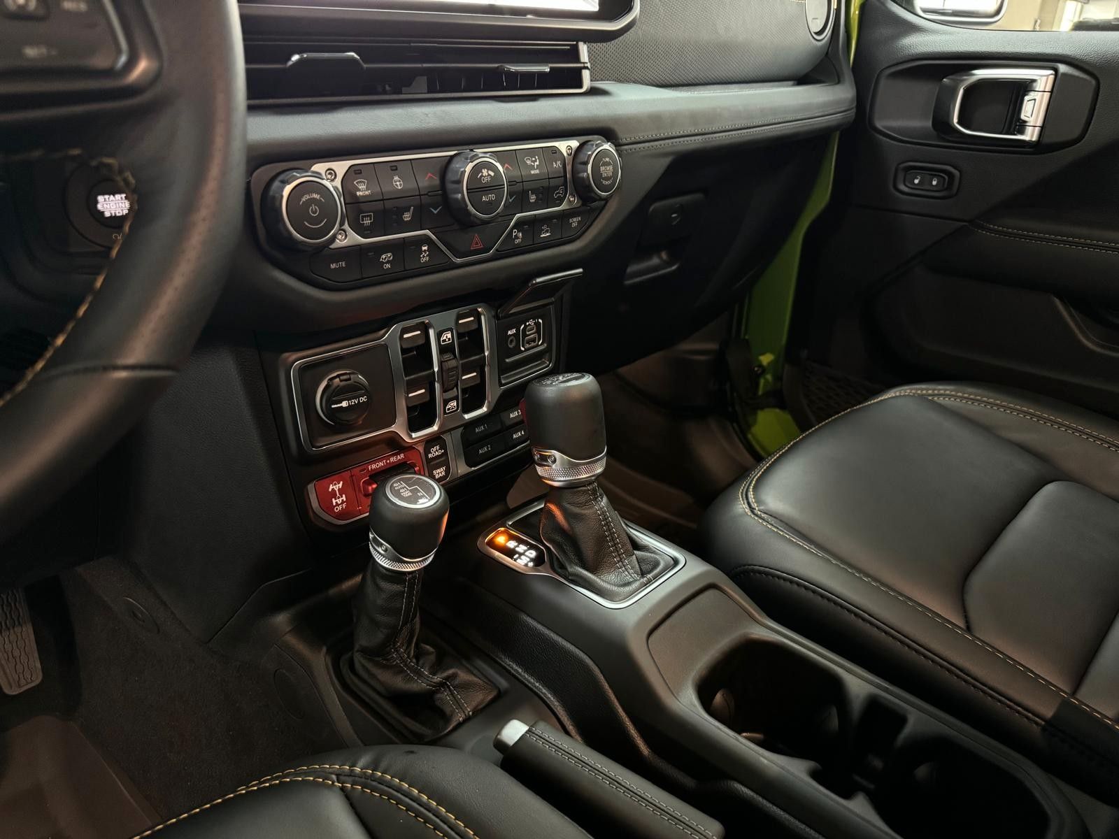 Fahrzeugabbildung Jeep 392 FINAL EDITION 6.4L-V8-WINDE-AHK 3.5To.