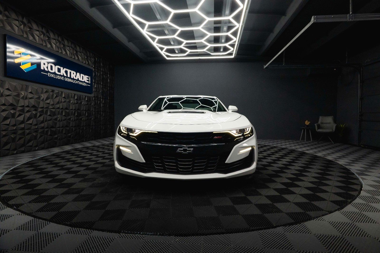 Fahrzeugabbildung Chevrolet Camaro 6.2 SS Coupe RS Performance *CarPlay*LED*