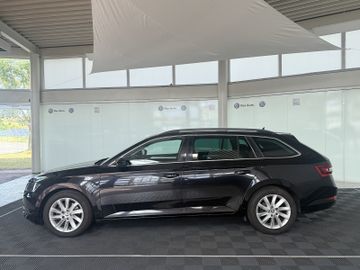 Skoda Superb COMBI 2.0 TDI DSG XENON NAVI ACC AHK