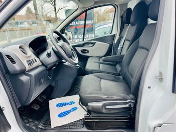 Renault Trafic - 11