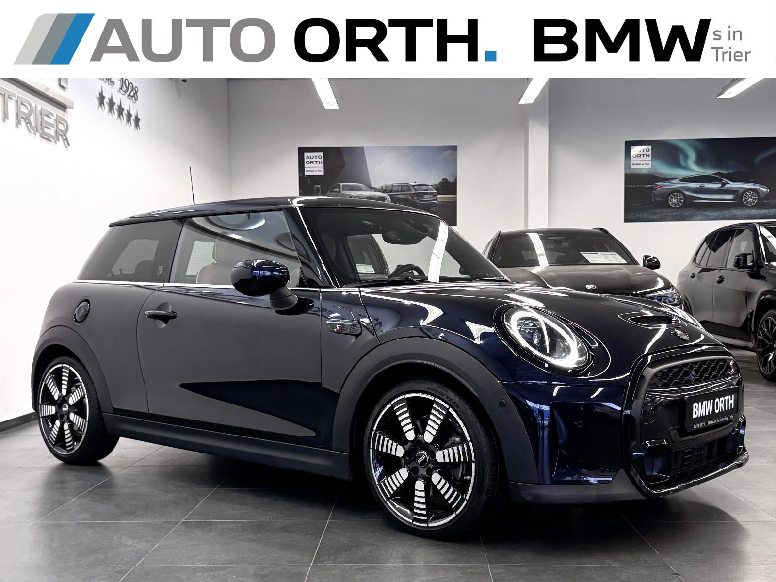 MINI Cooper S SP-AUT. LEDER HUD PANO RFK DRIVASS h/k