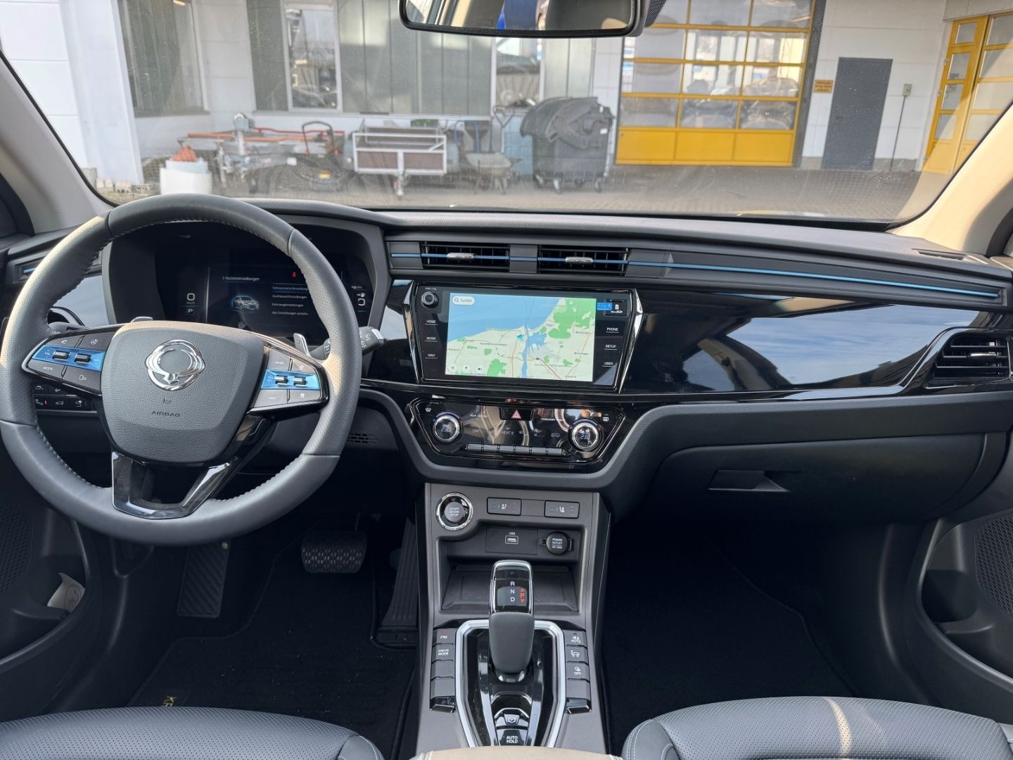 Fahrzeugabbildung KGM Korando E-Motion Titanium Plus in Vollaustattung