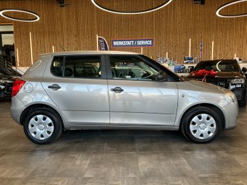 MYAUTOCENTER – Gebraucht- und Jahreswagen mit Werkstattservice in Pfaffenhofen Skoda Fabia *Klima*TÜV NEU*