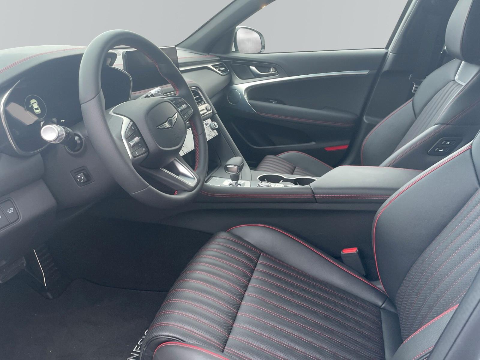 Genesis G70 Sport