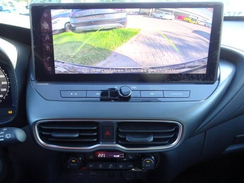 Fahrzeugabbildung Nissan Juke 1.0 DIG-T Automatik N-Connecta