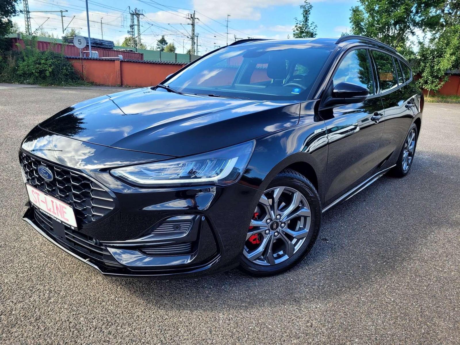 Ford Focus 1.0 Ecoboost ST-Line Aut. +AHK+PDC+RFK+ACC