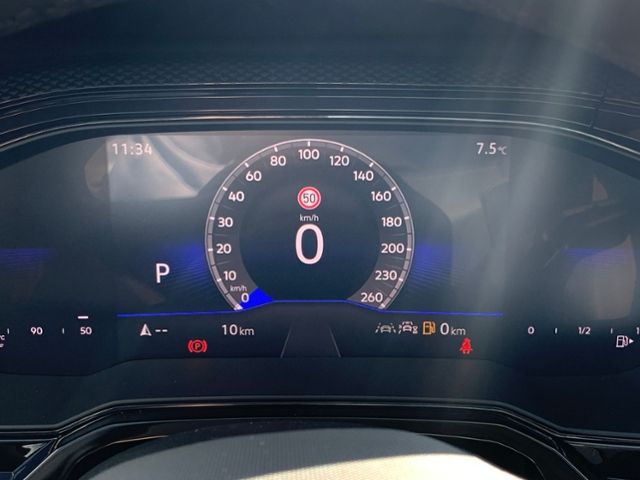 Fahrzeugabbildung Volkswagen Polo 1,0 TSI DSG IQ DRIVE SHZ NAVI APP CONNECT L