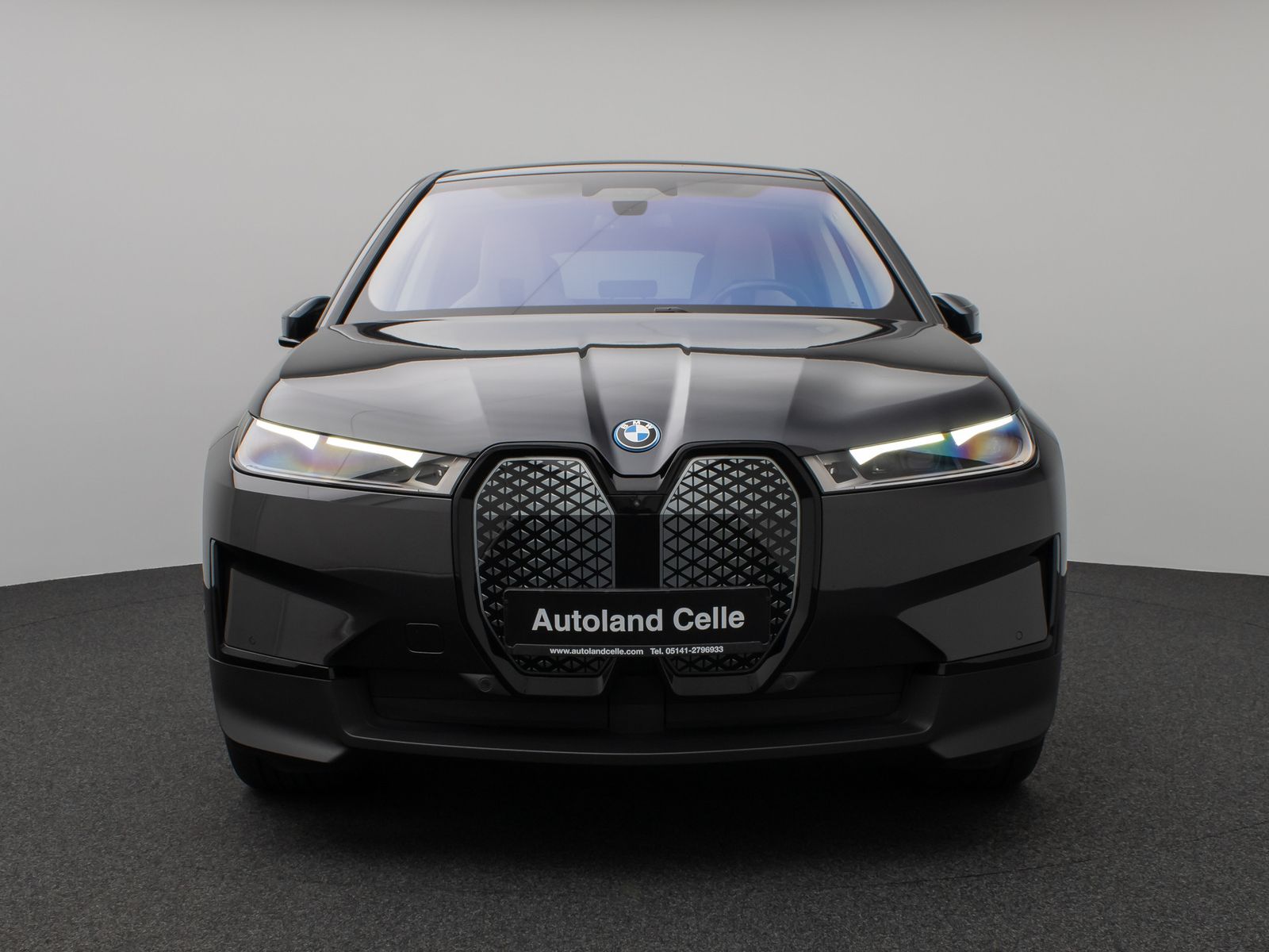 Fahrzeugabbildung BMW iX xD40 Laser 360° H/K DAB SoftCl ACC AHK 21Zoll