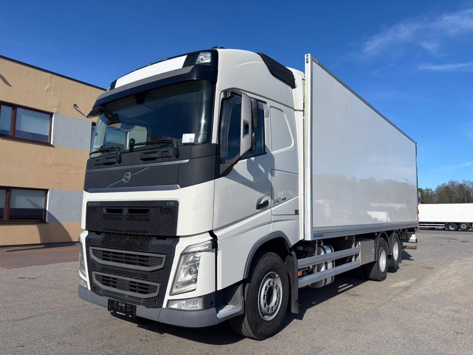 Volvo FH540 6x2 EURO6 + RETARDER + CARRIER SUPRA 1250