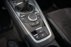 AUDI TT Roadster 1.8 TFSI | MMI | Xenon | Alcantara AUDI TT Roadster 1.8 TFSI | MMI | Xenon | Alcantara