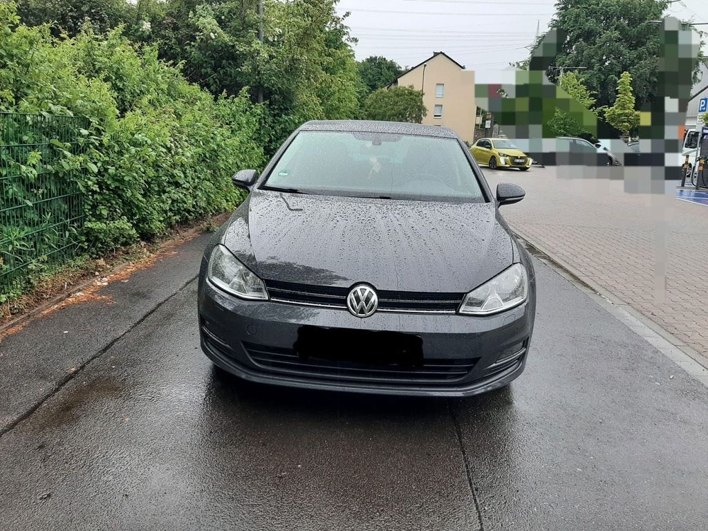 Image of Volkswagen Golf