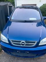 Opel Zafira - Opel Zafira Gebrauchtwagen in Saarbrücken