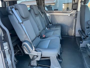 Ford Tourneo Custom - 5