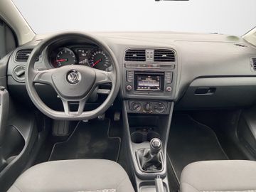 Volkswagen Polo - 10