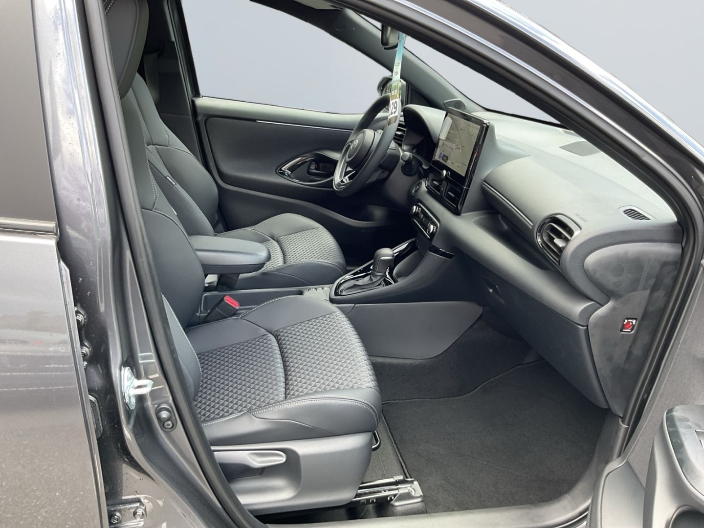 Toyota Yaris - Bild 19
