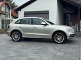 Audi Q5 3.0 TDI clean diesel S tronic quattro - - Audi Q5 von privat
