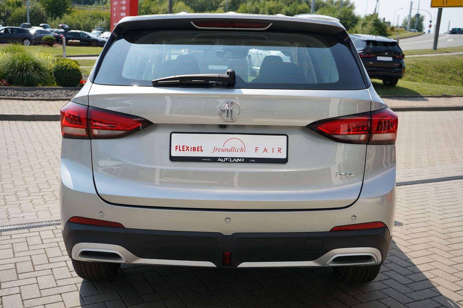 MG ZS