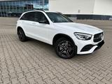 Mercedes-Benz GLC 200 4MATIC AMG Styling, M- Paket, Garantie  - Mercedes-Benz GLC 200 in Düsseldorf